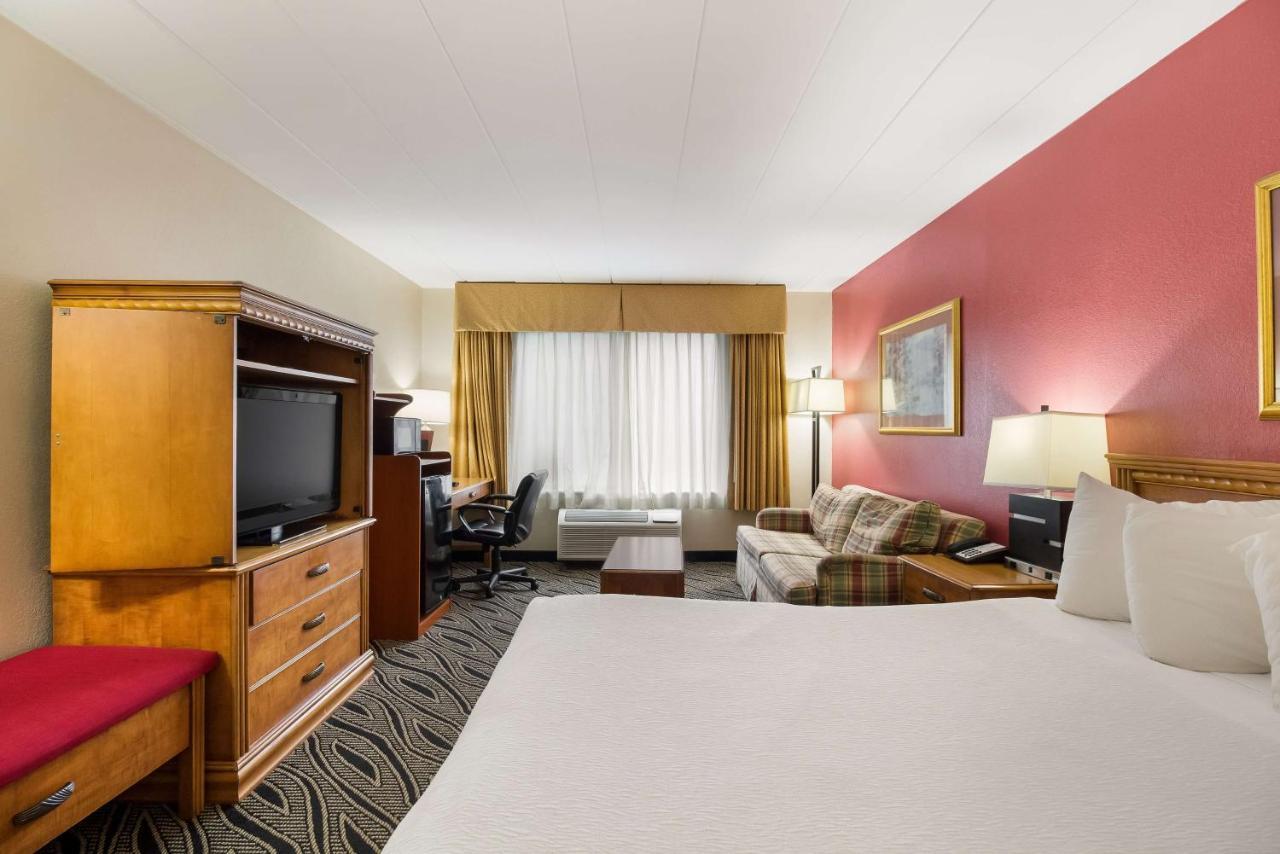 Best Western Braddock Inn La Vale Eksteriør bilde